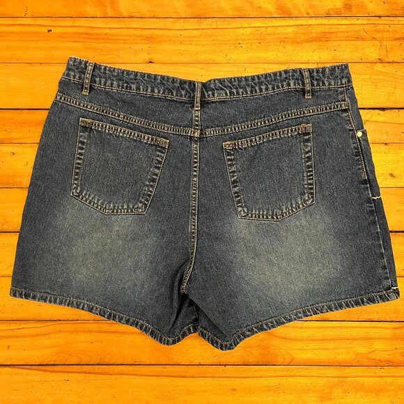 Faded Glory Embroidered Denim Jean Shorts, Size 18 - Picture 4 of 7